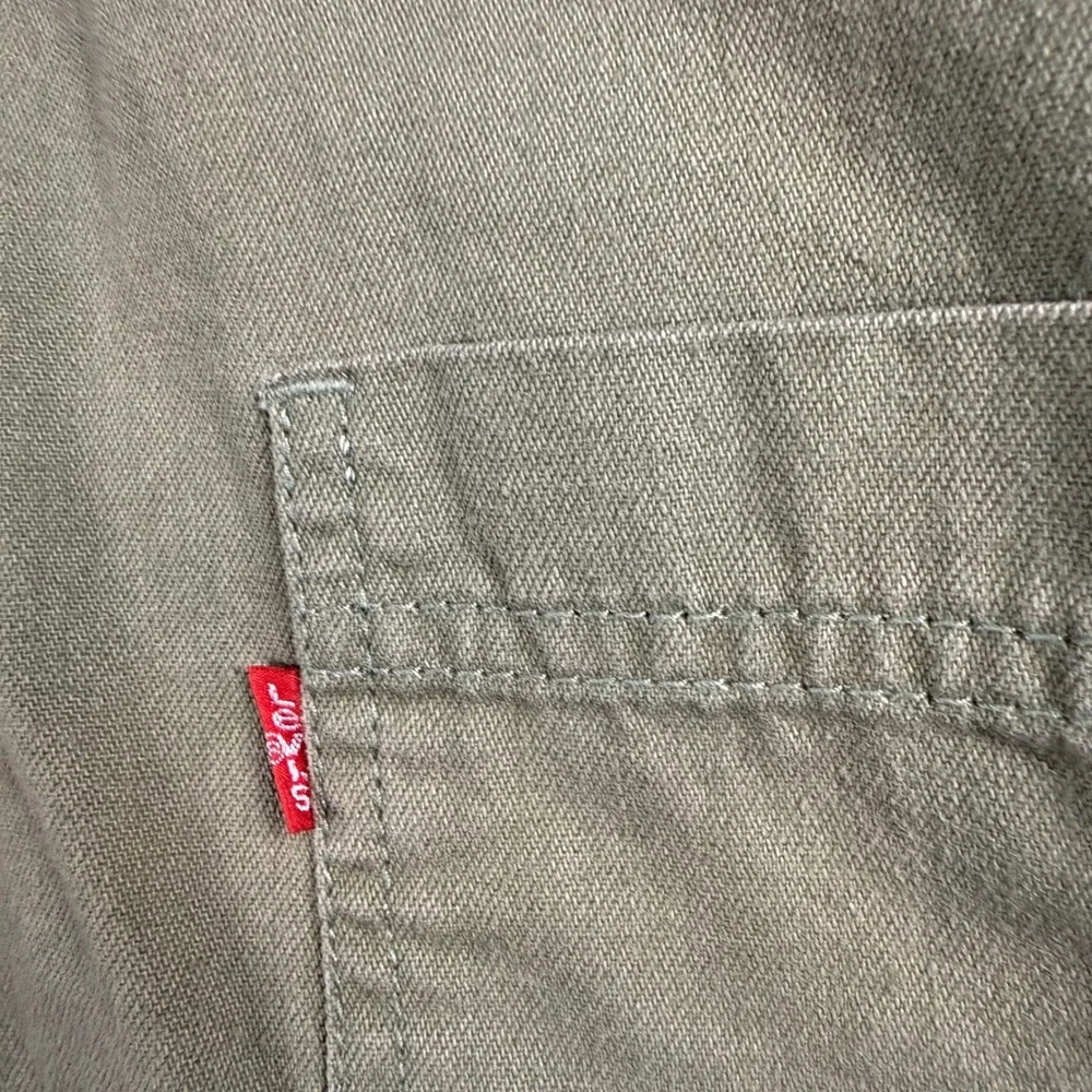 Vintage Levi's Red Tab Button Up Canvas Work Shirt Shirt Men's XL Olive Green